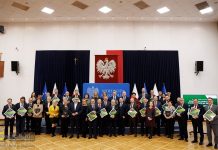 Ponad 14,5 mln zł dotacji na drogi w powiecie bocheńskim. Umowy podpisane