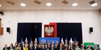 Ponad 14,5 mln zł dotacji na drogi w powiecie bocheńskim. Umowy podpisane