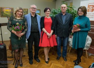 Biblioteka w Bochni. Wieczór poetycki „Dwa białe miecze” – ZDJĘCIA