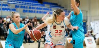 Koszykówka. Zacięta walka do ostatnich sekund. Bochnia przegrała mecz na szczycie 1 punktem