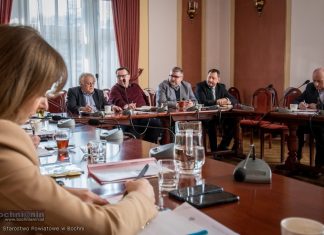 W Starostwie o nowych ogniskach rzekomego pomoru drobiu na Bocheńszczyźnie
