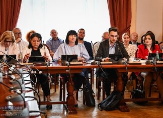 Radna nie złamała przepisów. Zespół ds. zgłoszeń zakończył postępowanie