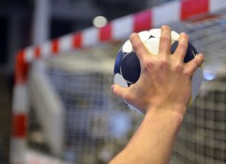 🔸 Piłka ręczna dla najmłodszych – czy warto zapisać dziecko na treningi?