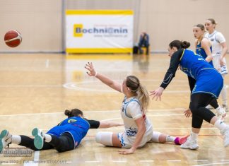 Koszykówka. Przykra niespodzianka i porażka Bochni z Rybnikiem – ZDJĘCIA