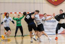 Piłka ręczna. Porażka MOSiR z Hutnikiem Kraków – ZDJĘCIA