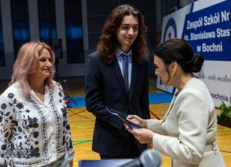 Bochnia. Wyróżnienia dla najlepszych uczniów Zespołu Szkół Nr 1 – ZDJĘCIA