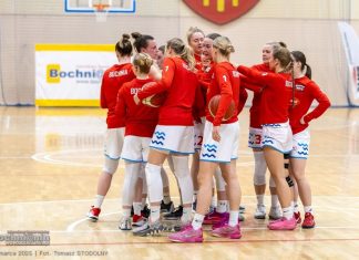 Koszykarki z Bochni o krok od półfinału. W sobotę mogą przypieczętować awans do strefy medalowej