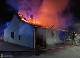Pożar domu w Borku. Starsza kobieta straciła dach nad głową – ruszyła zrzutka na pomoc