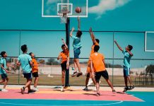 🔸 Sport drużynowy czy indywidualny? Jak wybrać najlepszą formę aktywności?