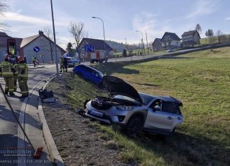 Kolizja dwóch aut w Rozdzielu. Na szczęście nikt nie ucierpiał