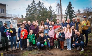 Niepołomice. 100 roślin na 100-lecie firmy Pratt & Whitney – ZDJĘCIA