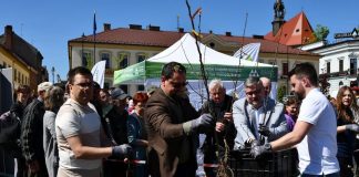 Rynek w Bochni. IV Powiatowy EKOPiknik – ZDJĘCIA i WIDEO