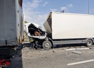 🔴 Tragiczny wypadek na A4. Nie żyje kierowca ciężarówki