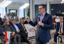 Mateusz Morawiecki w Bochni: „Polska może zniknąć. Walczmy o naszą ojczyznę” – ZDJĘCIA, WIDEO