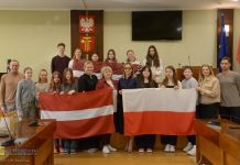 Młodzież z Łotwy z wizytą w Bochni w ramach programu Erasmus+