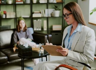 🔸 Diagnoza osobowości – w jakich przypadkach warto ją zrobić i jak może pomóc w codziennym życiu?