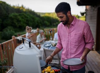 🔸 Gotowanie na świeżym powietrzu? Tylko z grillem gazowym!