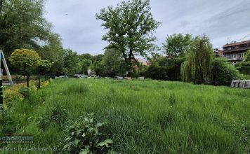 Bochnia. Miasto kupiło działkę przy ul. Sądeckiej – powstanie parking na ok. 80 samochodów