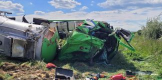 Po wypadku cysterny utrudnienia na A4 potrwają do rana