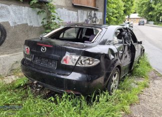 Bochnia. Porzucone wraki straszą przy dawnym hotelu Florian. „Tylko czekać na koktajl Mołotowa”