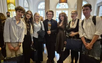 Uczniowie I LO w Bochni z nagrodami w konkursie Uniwersytetu Jagiellońskiego