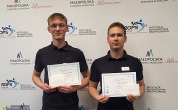 Uczniowie „Ekonomika” z Bochni z sukcesem w turnieju „Szkoła Biznesu Społecznego”