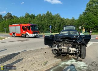 Kolizja dwóch samochodów w Mokrzyskach – brak osób poszkodowanych