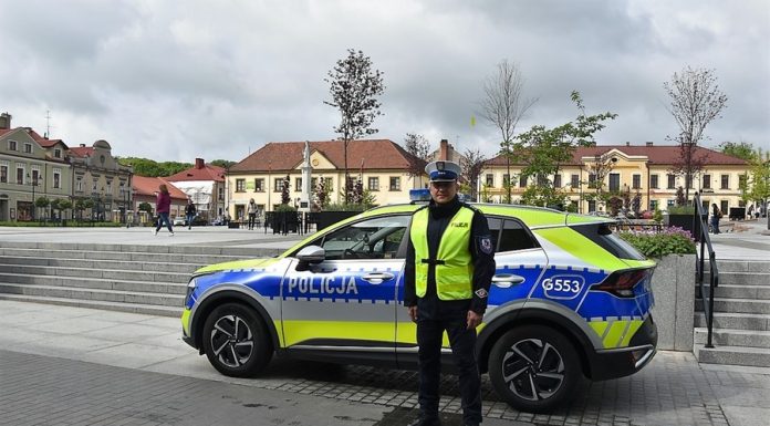 Bochnia. Komisarz Grzegorz Matura zwyciężył w Międzynarodowym Turnieju Karate