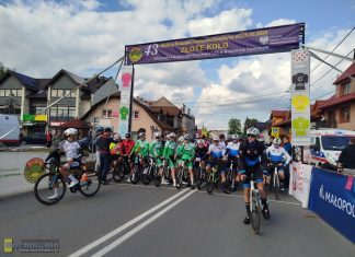 Międzynarodowy Wyścig Kolarski Juniorów – start i meta w Łapanowie – ZDJĘCIA