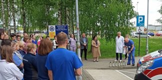 Dzień żałoby w brzeskim szpitalu. Pracownicy uczcili pamięć tragicznie zmarłego lekarza