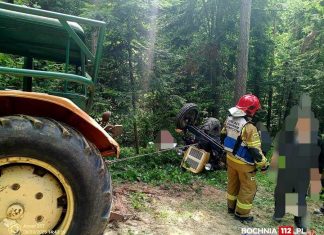 Połom Duży. Poważny wypadek w lesie – 84-latek trafił do szpitala