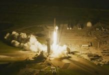 Bryłka soli z Żup Krakowskich poleciała z Polakiem w kosmos!