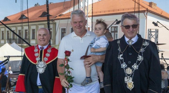 Bocheńskie Święto Rzemiosła: Uroczysty przemarsz, msza i wyróżnienia dla zasłużonych – ZDJĘCIA