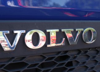 🔸 Ciągniki siodłowe Volvo FH 500 – zaawansowane pojazdy ciężarowe dla wymagających przewoźników i profesjonalistów