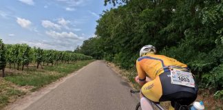Grzegorz Smoła skończył etap rowerowy w Bretzel Ultra Tri. Teraz jeszcze tylko… 420 km biegu