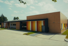 🔸 Nowe Przedszkole i Żłobek w Trzcianie – gotowe! – WIDEO
