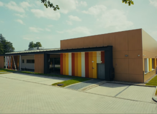 🔸 Nowe Przedszkole i Żłobek w Trzcianie – gotowe! – WIDEO