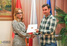 Podpisano umowę na III etap modernizacji świetlicy w Dołuszycach