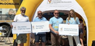 Brzesko. Mobilny ambulans Fundacji Ronalda McDonalda i akcja „NIE nowotworom u dzieci”