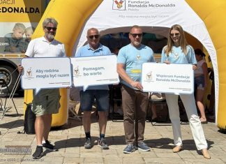 Brzesko. Mobilny ambulans Fundacji Ronalda McDonalda i akcja „NIE nowotworom u dzieci”