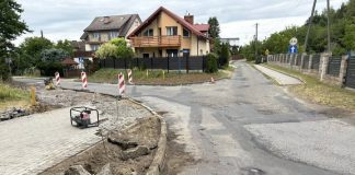 Brzesko: Rozpoczęła się przebudowa niebezpiecznego skrzyżowania przy cmentarzu komunalnym