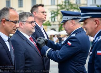 Starosta Bocheński Adam Korta odznaczony Brązowym Medalem za Zasługi dla Policji