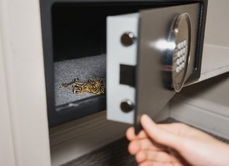 🔸 Domowy sejf antywłamaniowy – inwestycja, która się opłaca!