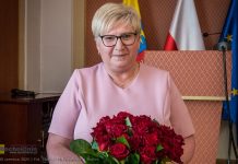 Wieloletnia skarbnik Powiatu Bocheńskiego przechodzi na emeryturę – ZDJĘCIA
