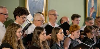 Grodkowice. Urodzinowy koncert Żeleńskiego z udziałem artystów z Bochni – ZDJĘCIA
