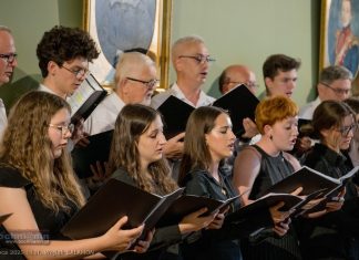 Grodkowice. Urodzinowy koncert Żeleńskiego z udziałem artystów z Bochni – ZDJĘCIA