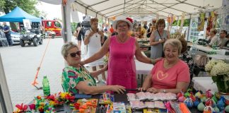 Park Uzbornia w Bochni. „Rodzinna Niedziela z NGO” – ZDJĘCIA