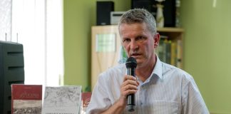 Prelekcja Janusza Paproty: „Kurów od przeszłości do teraźniejszości” – ZDJĘCIA