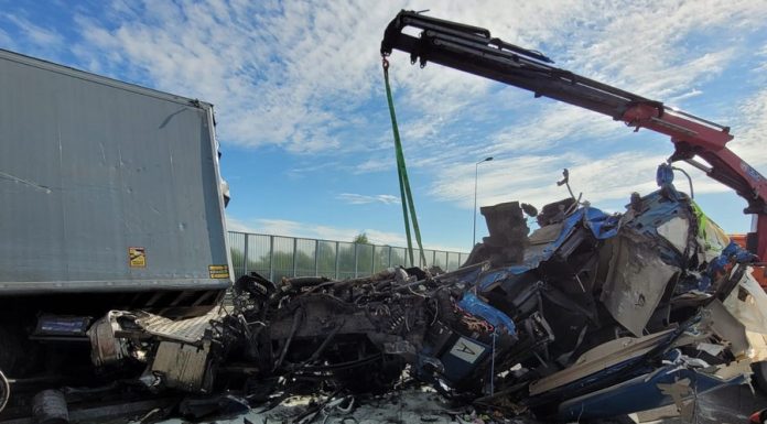 Zakończyły się utrudnienia na A4 koło Bochni po wypadku ciężarówek