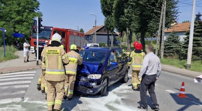 Zderzenie dwóch aut w Łapczycy